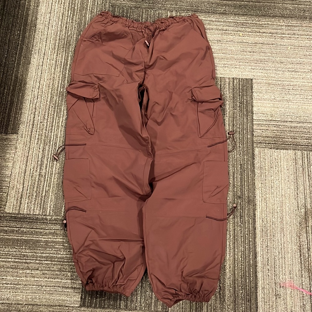 Maroon cargo pants